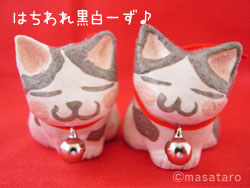 猫の印鑑立て:はちわれ黒白ーず