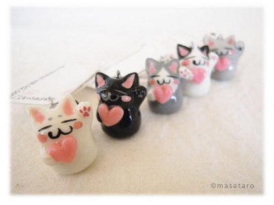 手作り猫のストラップ